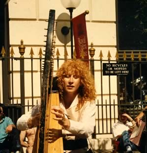 Loreena Busking in London